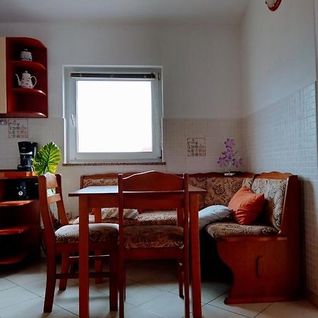 Apartmani Nikolina ราชานาส ภายนอก รูปภาพ